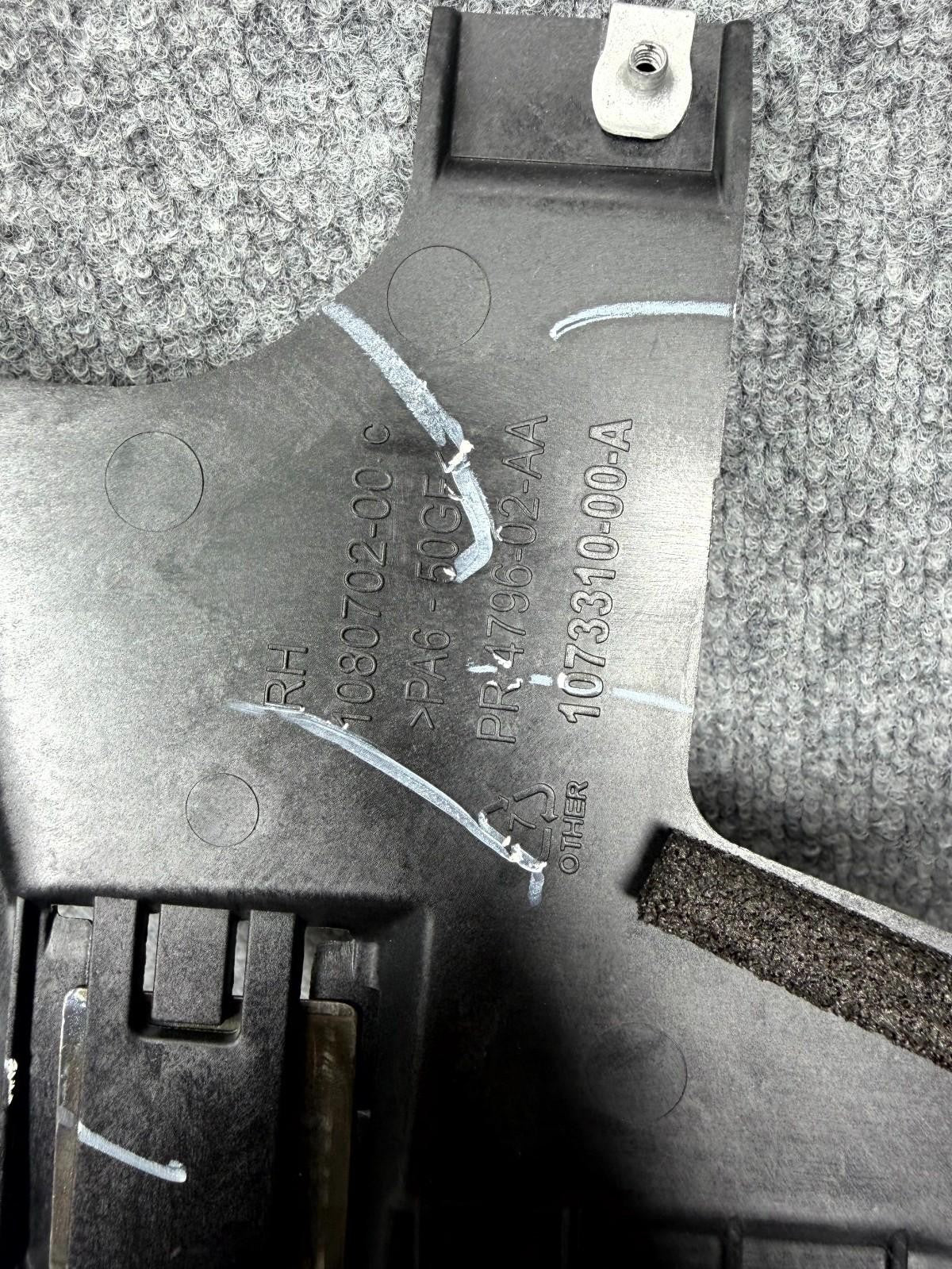 16-20 Tesla Model X Rear Right Lower C-Pillar Mount Bracket OEM, 1080702-00-C