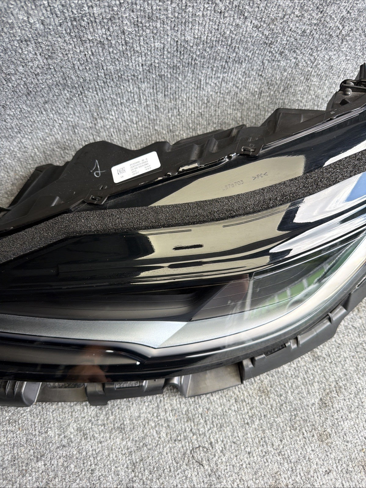 2024-2027 Tesla Model 3 Front left Driver Side LED headlight 1694086-00-G