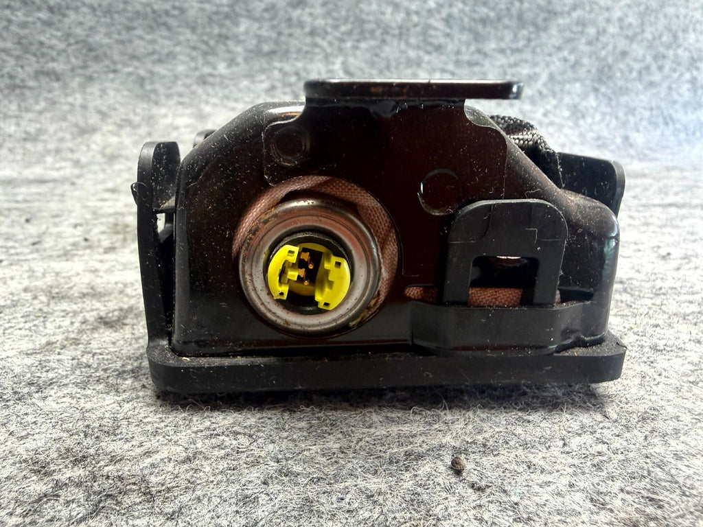 ♦️2012-2016 TESLA MODEL S FRONT RIGHT SIDE KNEE REBAG ASSEMBLY OEM, 1005260-00-G