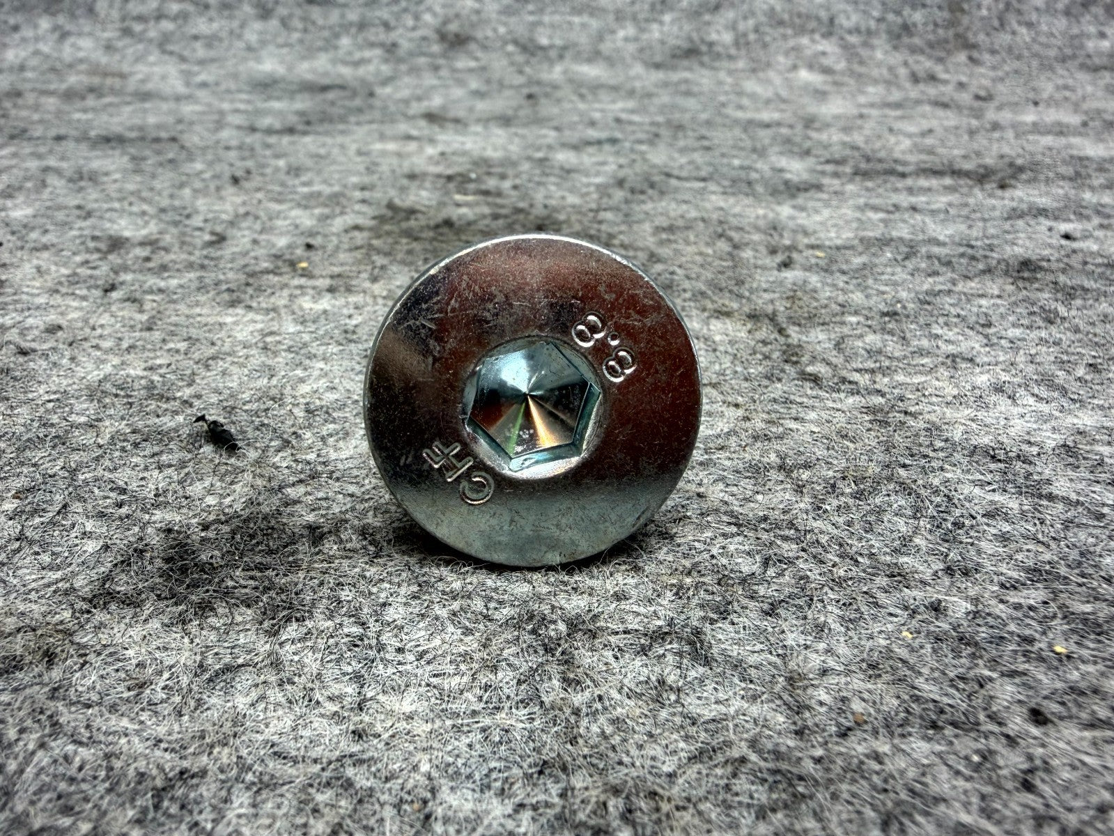 ♦️2021 - 2023 TESLA MODEL 3 STEERING WHEEL BOLT OEM