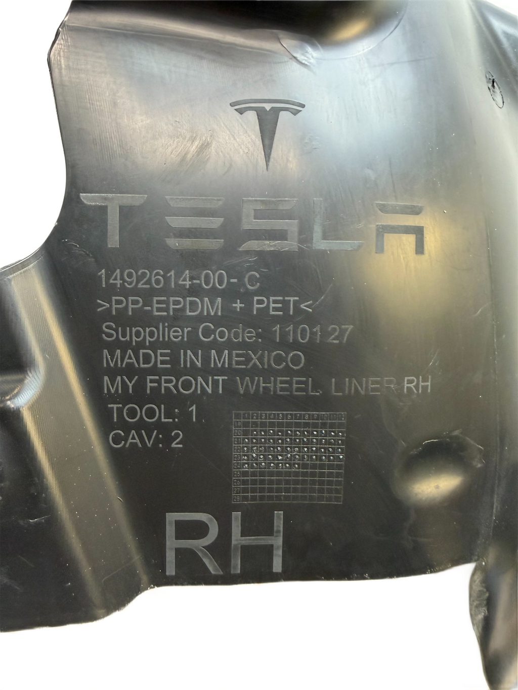 2017-2023 Tesla Model Y Front Right Passenger Side Fender Liner 1492614-00-C