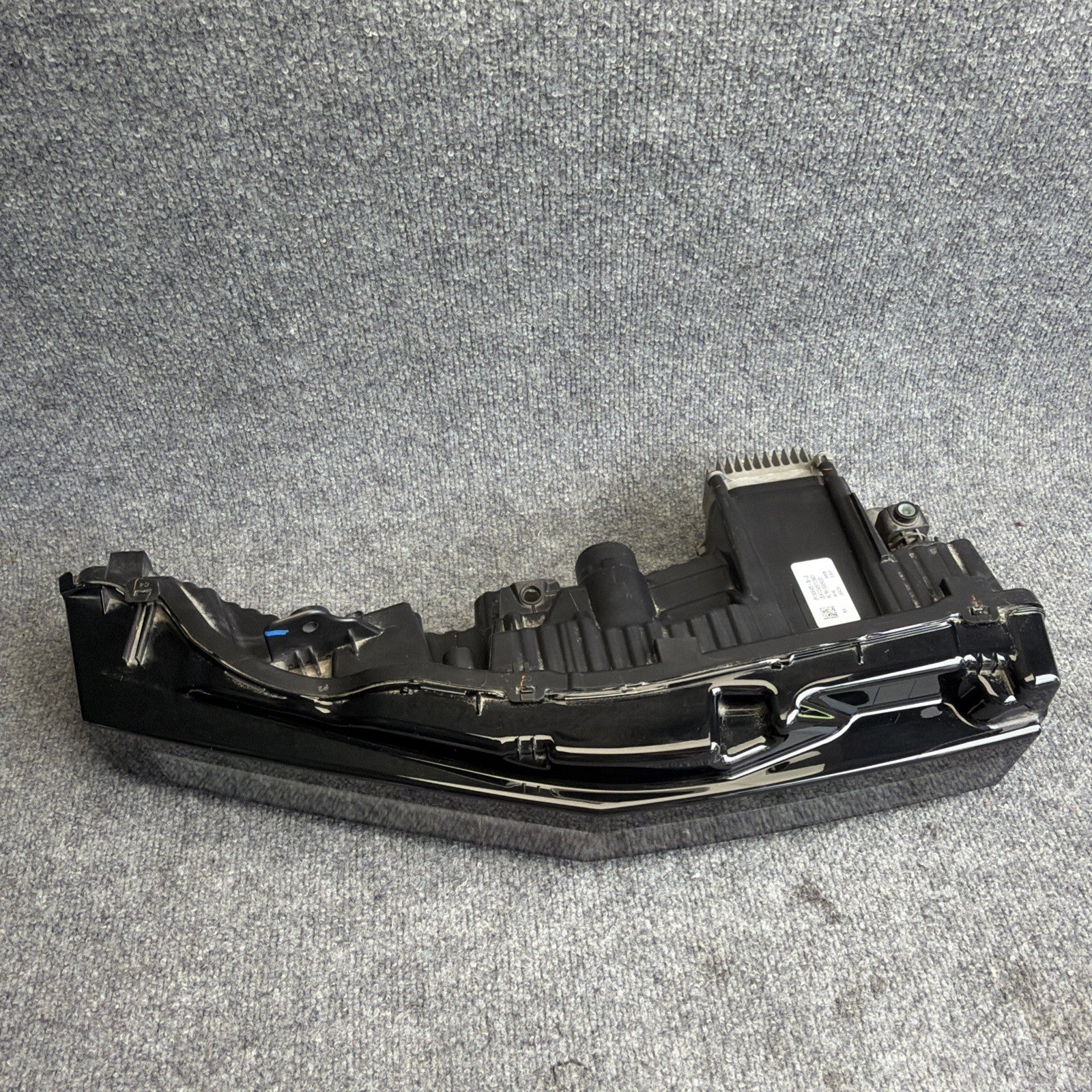 Mint! 2024 2025 Tesla Cybertruck LED Headlight Passenger Right RH OEM 9001