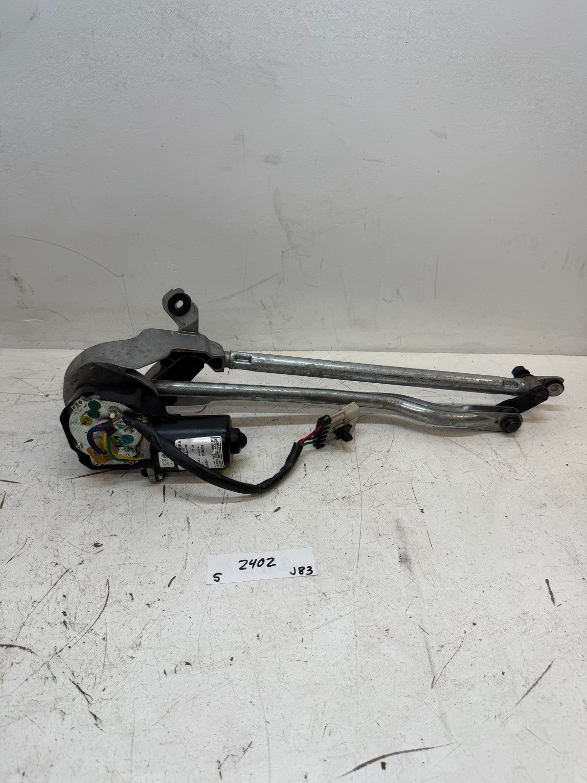 12-20 Tesla Model S Front Windshield Wiper Transmission Motor Linkage