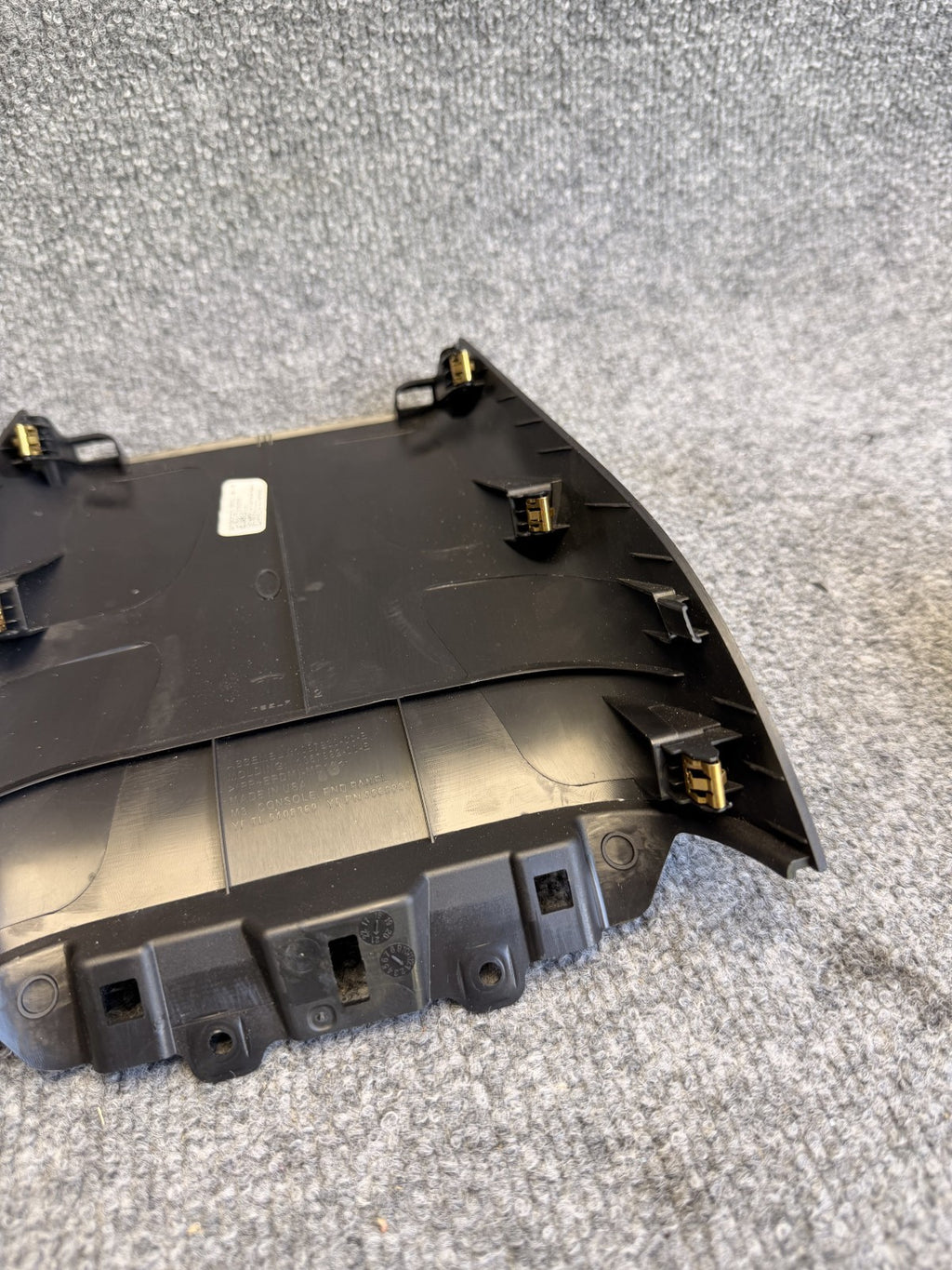17-24 TESLA MODEL 3 Y CENTER CONSOLE BACK END TRIM PANEL ASSY OEM, 1087992-00-B