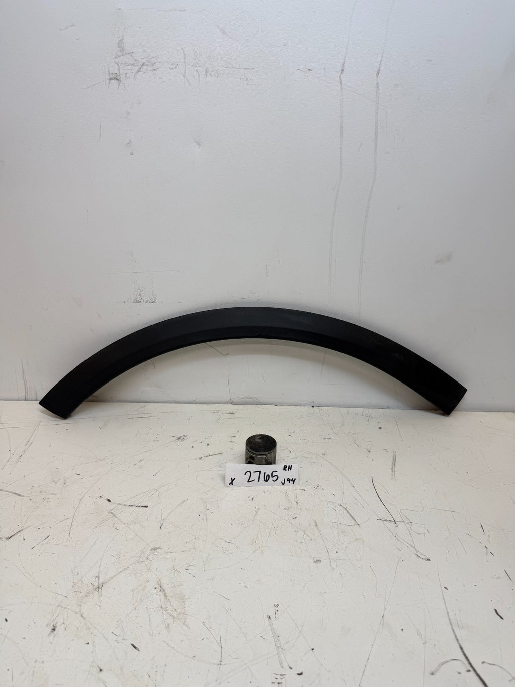 2016-2020 Tesla Model X Right Rear Wheel Arch Door Cladding Molding 1045897-00-C