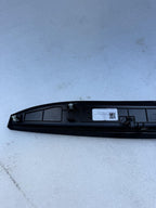 ♦️16-20 TESLA MODEL X FRONT RIGHT SIDE SUN VISOR BEZEL TRIM COVER OEM, 105029500