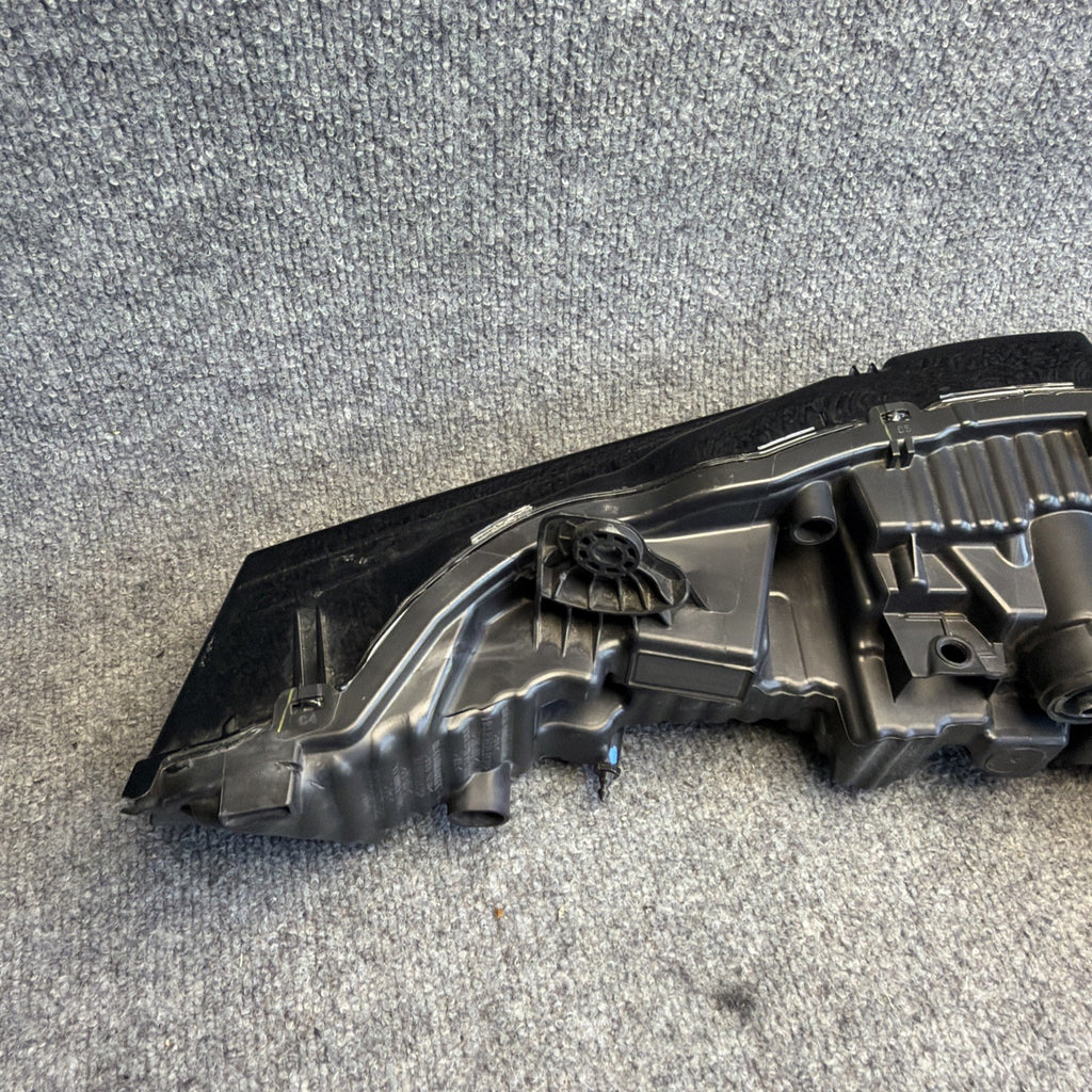 DMG‼️‼️24-27 Tesla Cybertruck Front Left Driver Side Headlight LED 1806404-00-D