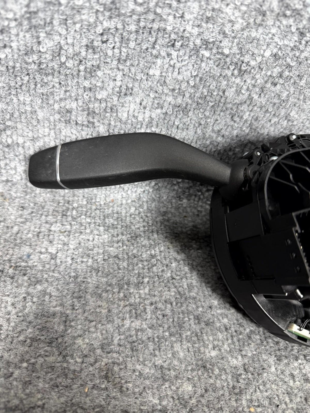 16-20 Tesla Model X Steering Column Combination Control Switch OEM, 105735600B