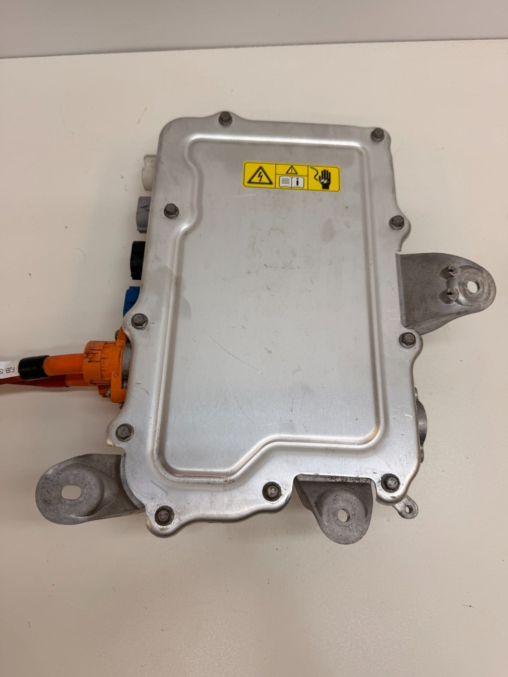 2016-2021 TESLA MODEL S COMPUTER MODULE JUNCTION BOX /W CABLE 1059891-00-E