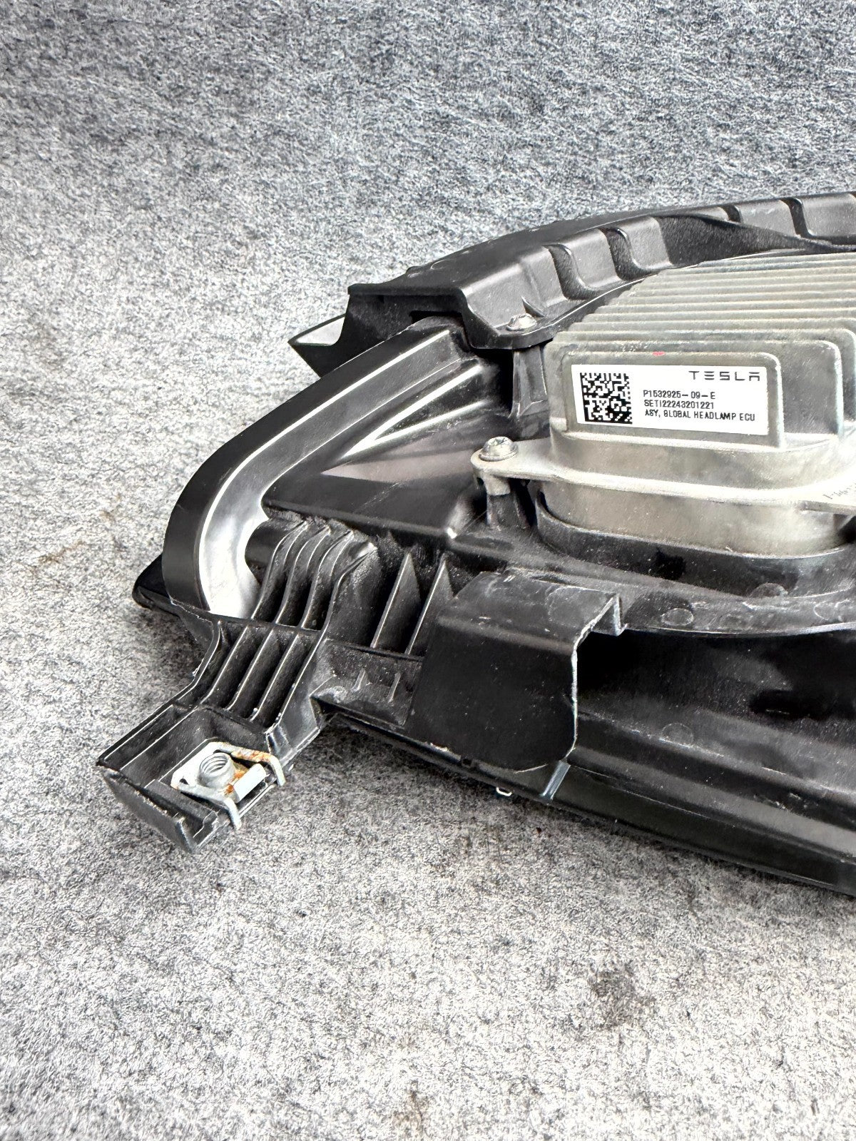 ♦️2021–2023 TESLA MODEL 3 FRONT LEFT SIDE HEADLIGHT ASSEMBLY OEM, 1514952-00-C