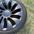 20-25 Tesla Model Y PERFORMANCE OEM 21" FRONT Wheel And Tire