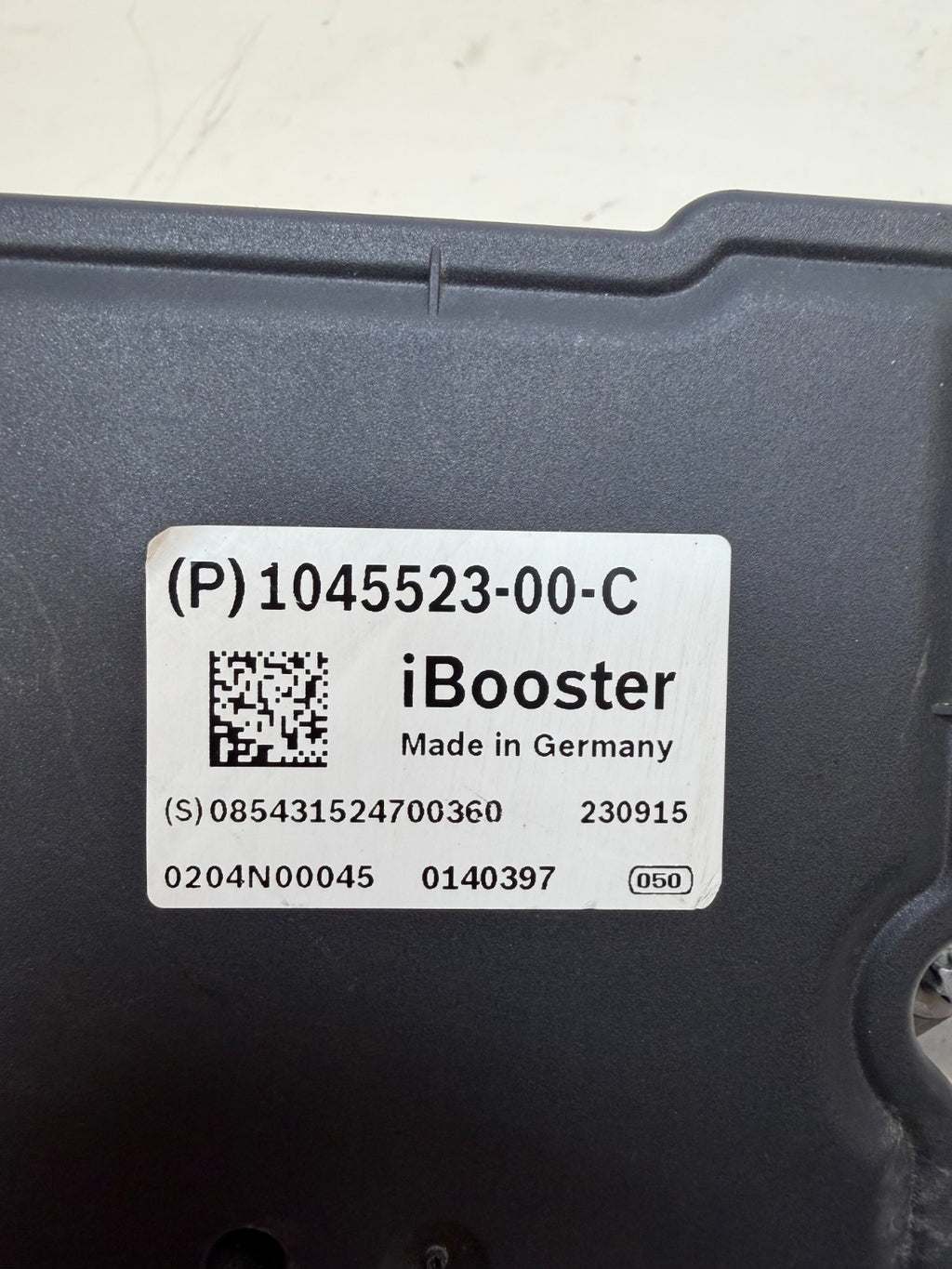 2016-2020 Tesla Model X iBooster Brake Booster Assembly 1045523-00-C