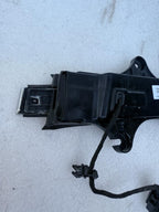♦️16-20 TESLA MODEL X FRONT RIGHT PASSENGER SIDE DOOR HANDLE OEM, 1035418-00-E