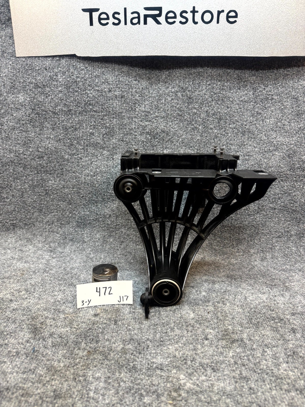 17-23 TESLA MODEL 3 AIR CONDITIONING COMPRESSOR PUMP MOUNT BRACKET OEM,166701400