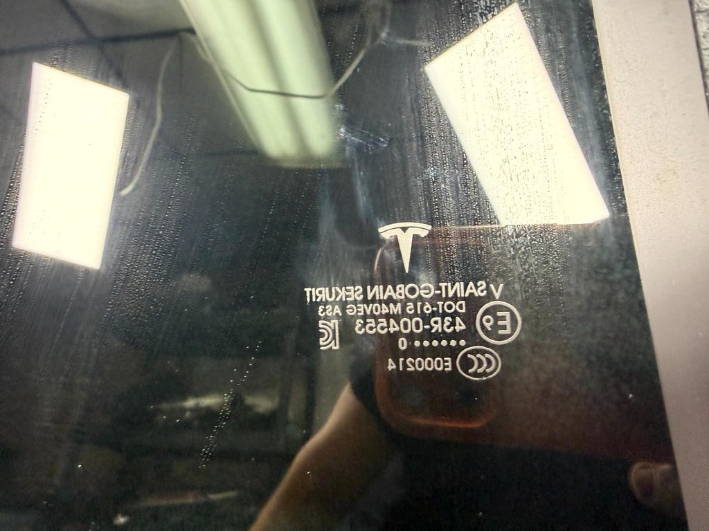 2016-2020 Tesla Model X Rear Right Door Window Glass OEM, 43R-004553
