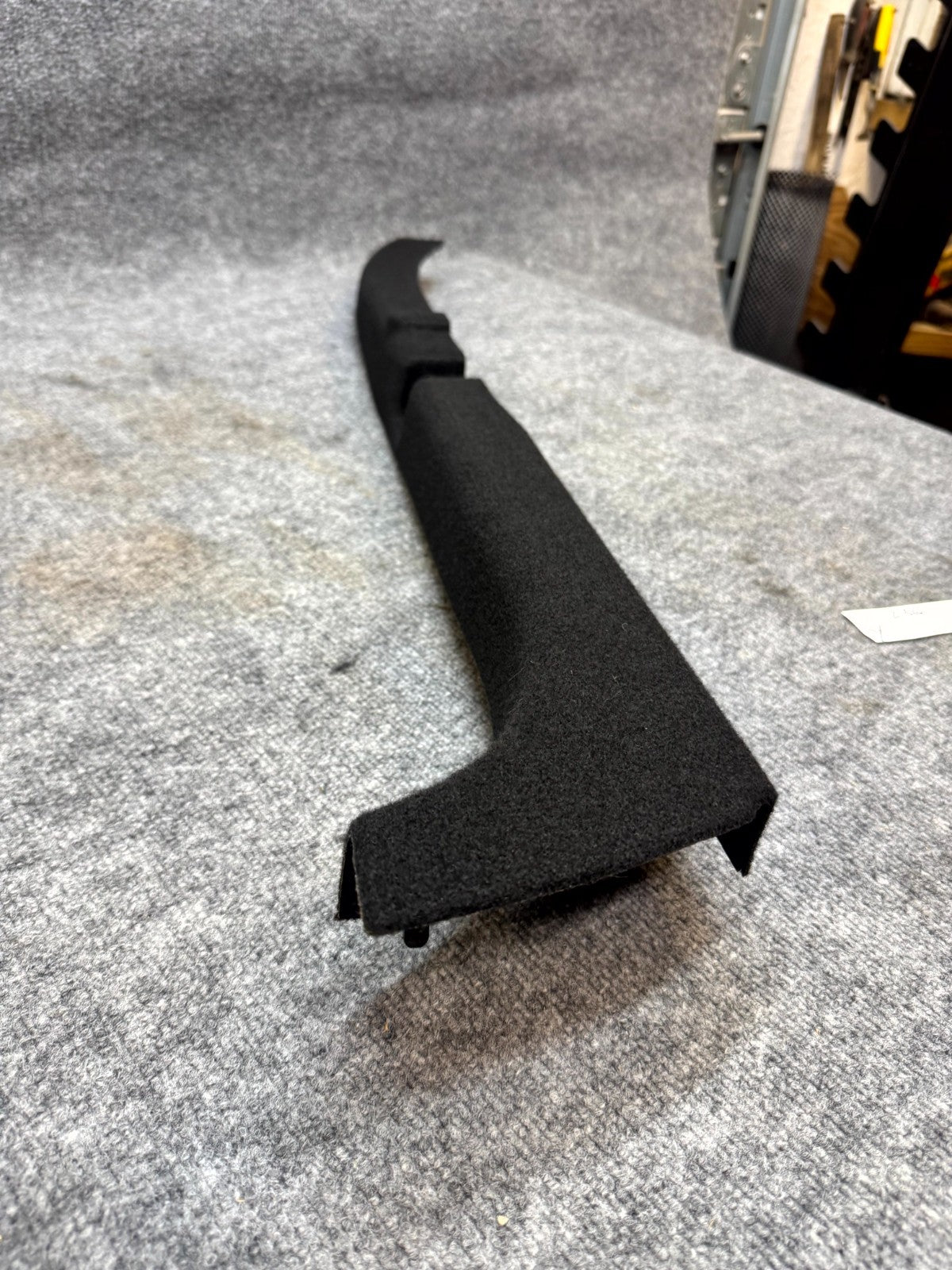 2020-2024 TESLA MODEL Y REAR RIGHT SIDE TRUNK FLOOR TRIM COVER OEM, 1641266-00-D