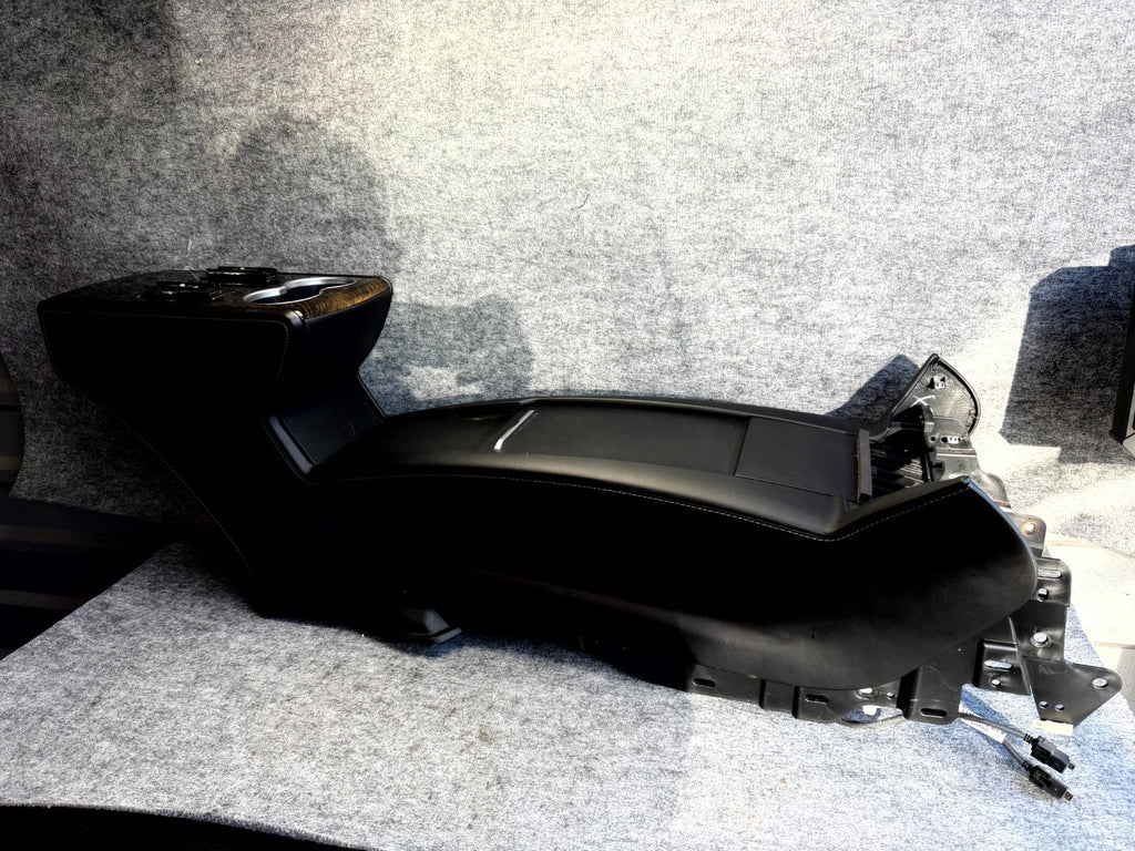 ♦️16–20 TESLA MODEL S CENTER CONSOLE ARMREST STORAGE ASSEMBLY OEM, 100481507D