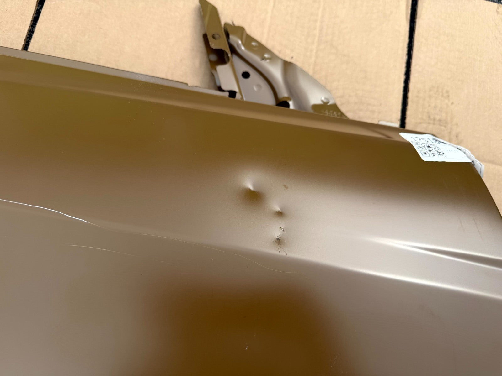 2024-2025 TESLA MODEL 3 FRONT RIGHT PASSENGER SIDE DOOR SHELL OEM, 1751846-E0-A