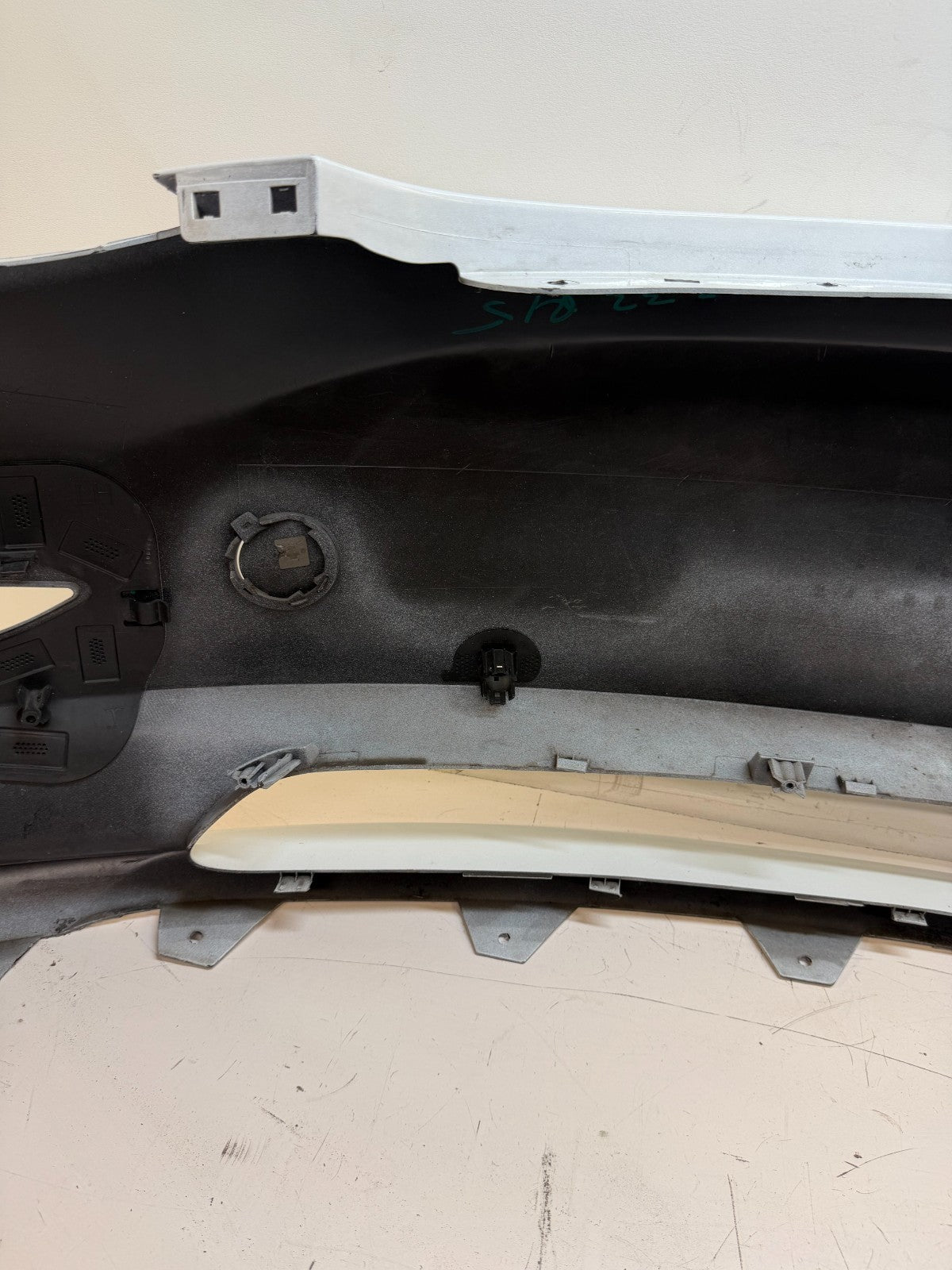2017 - 2023 TESLA MODEL 3 FRONT BUMPER COVER PANEL