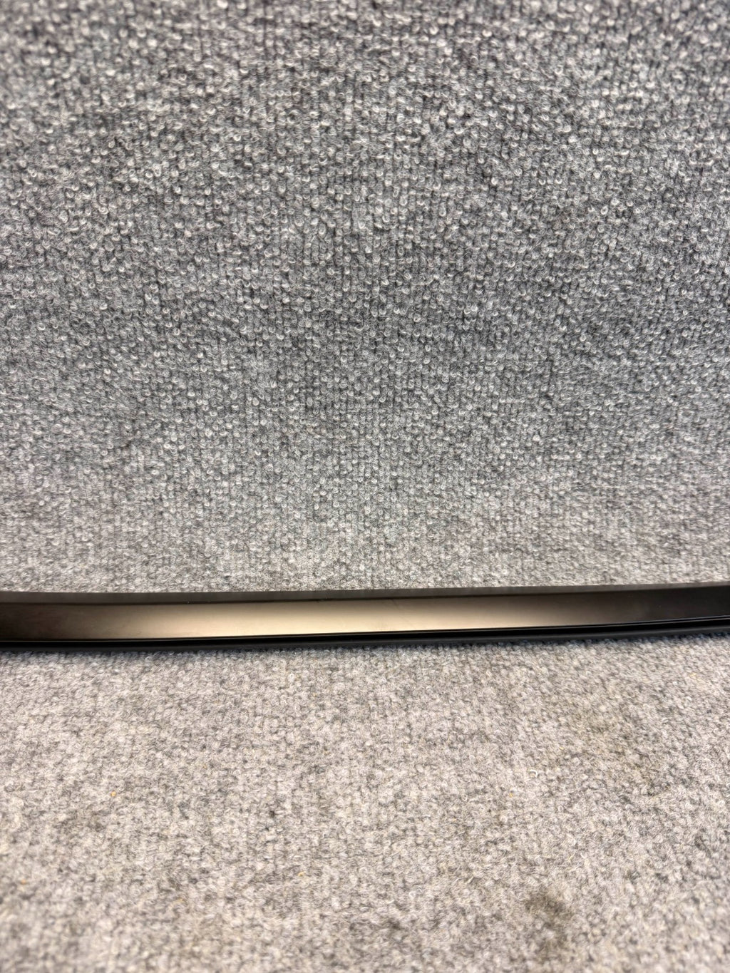 2020-2024 Tesla Model Y Front Right Door Window Belt Molding 1621165-00-B