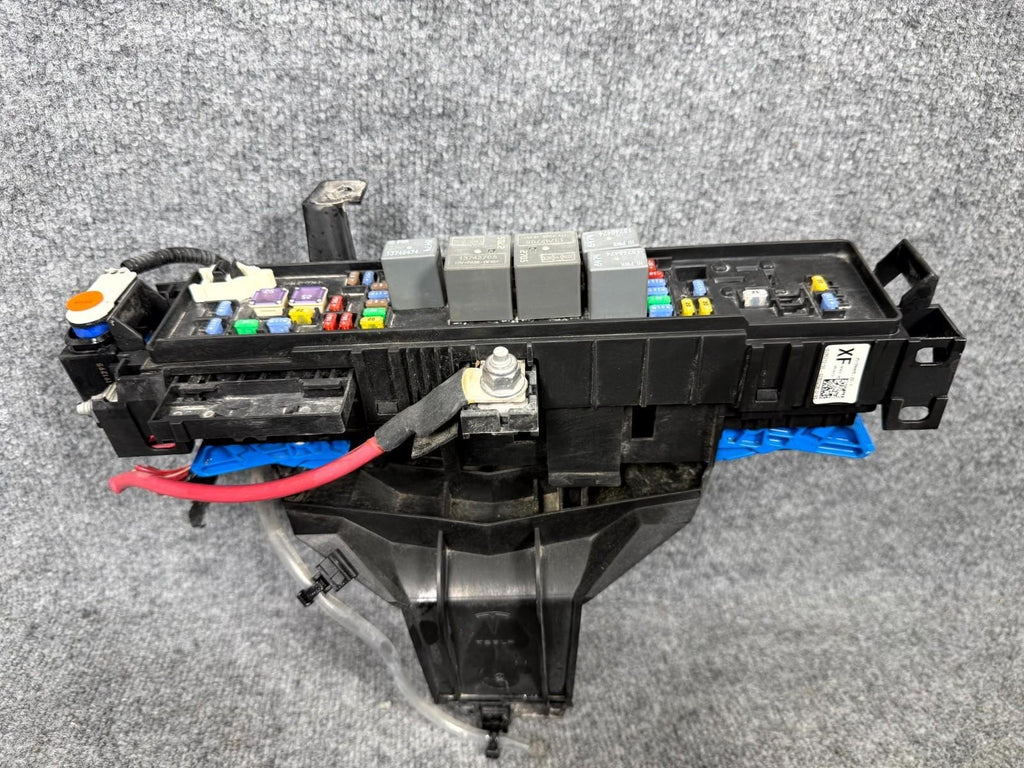 16-20 Tesla Model X Front Frunk Fuse Relay Junction Box Module OEM, 1046331-00-C