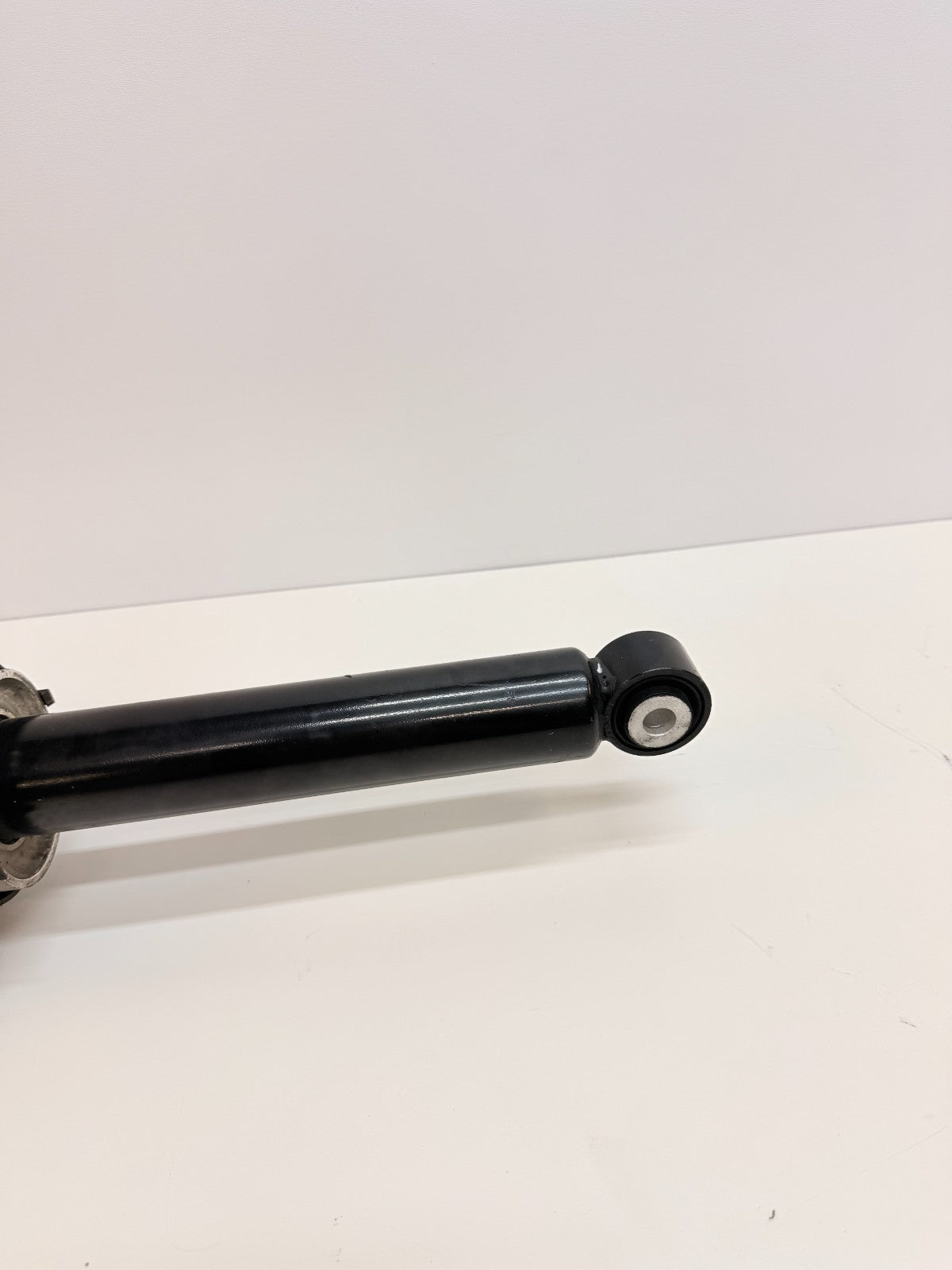 2016-2020 Model S Rear Right Suspension Air Spring Shock Absorber 1067466-25-C