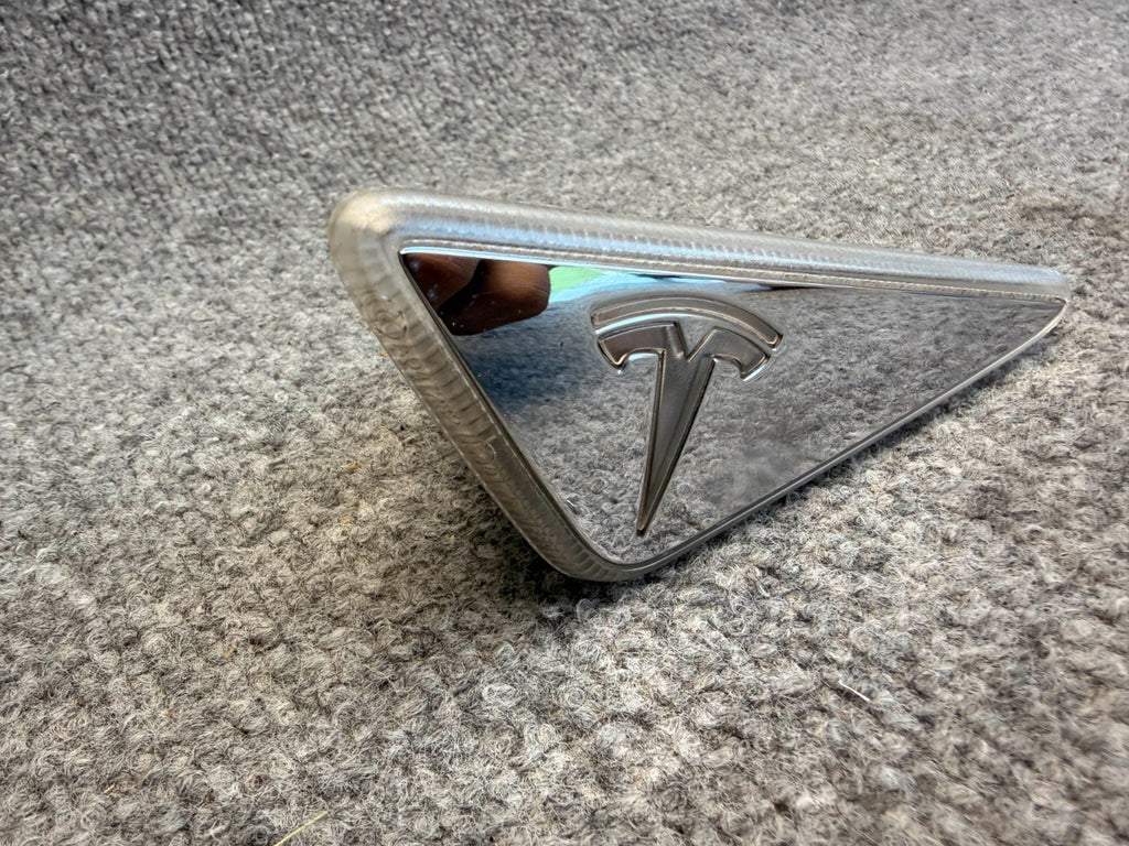2012 - 2020 Tesla Model S Left Fender Marker Blinker Lamp Trim 6007707-00-C