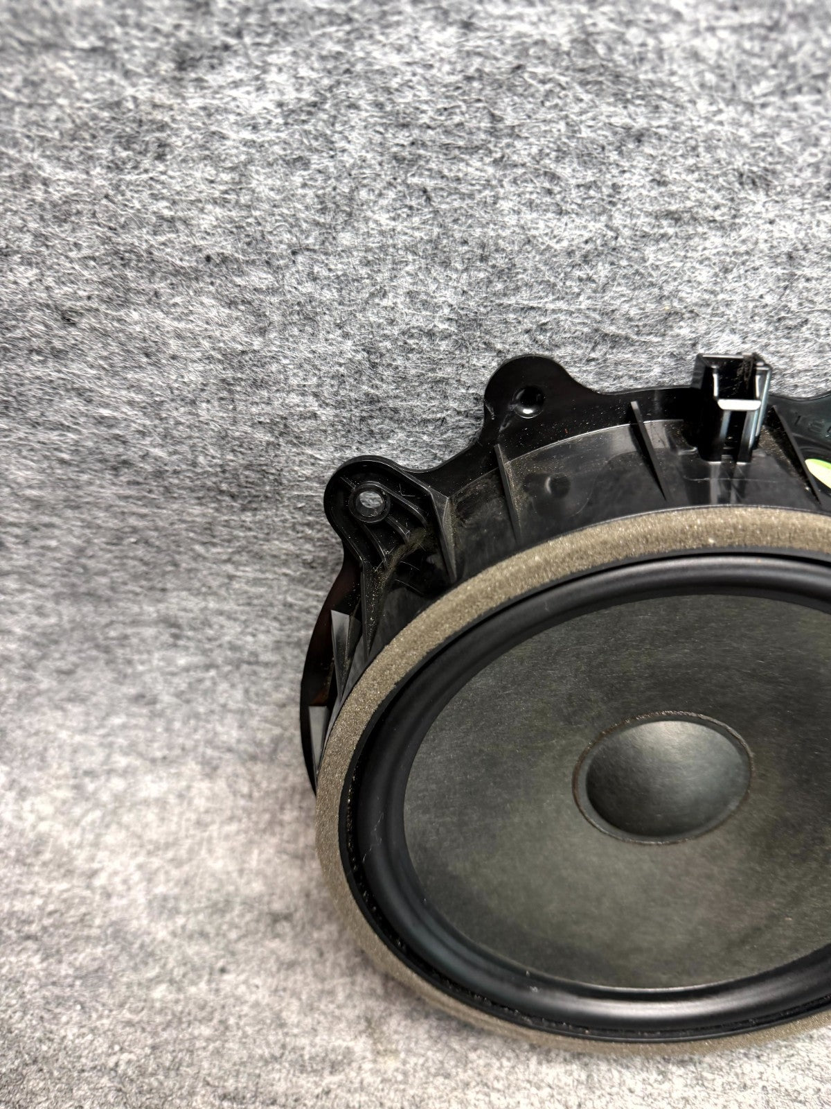 ♦️2017 – 2023 TESLA MODEL 3 FRONT LEFT/RIGHT DOOR SPEAKER OEM, 1079744-00-E