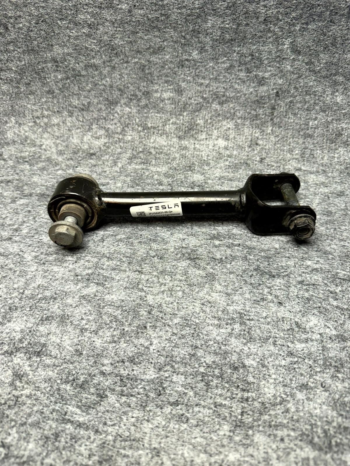 ♦️2017 - 2023 TESLA MODEL 3 REAR LEFT SIDE TOE CONTROL ARM OEM, 1044431-00-G