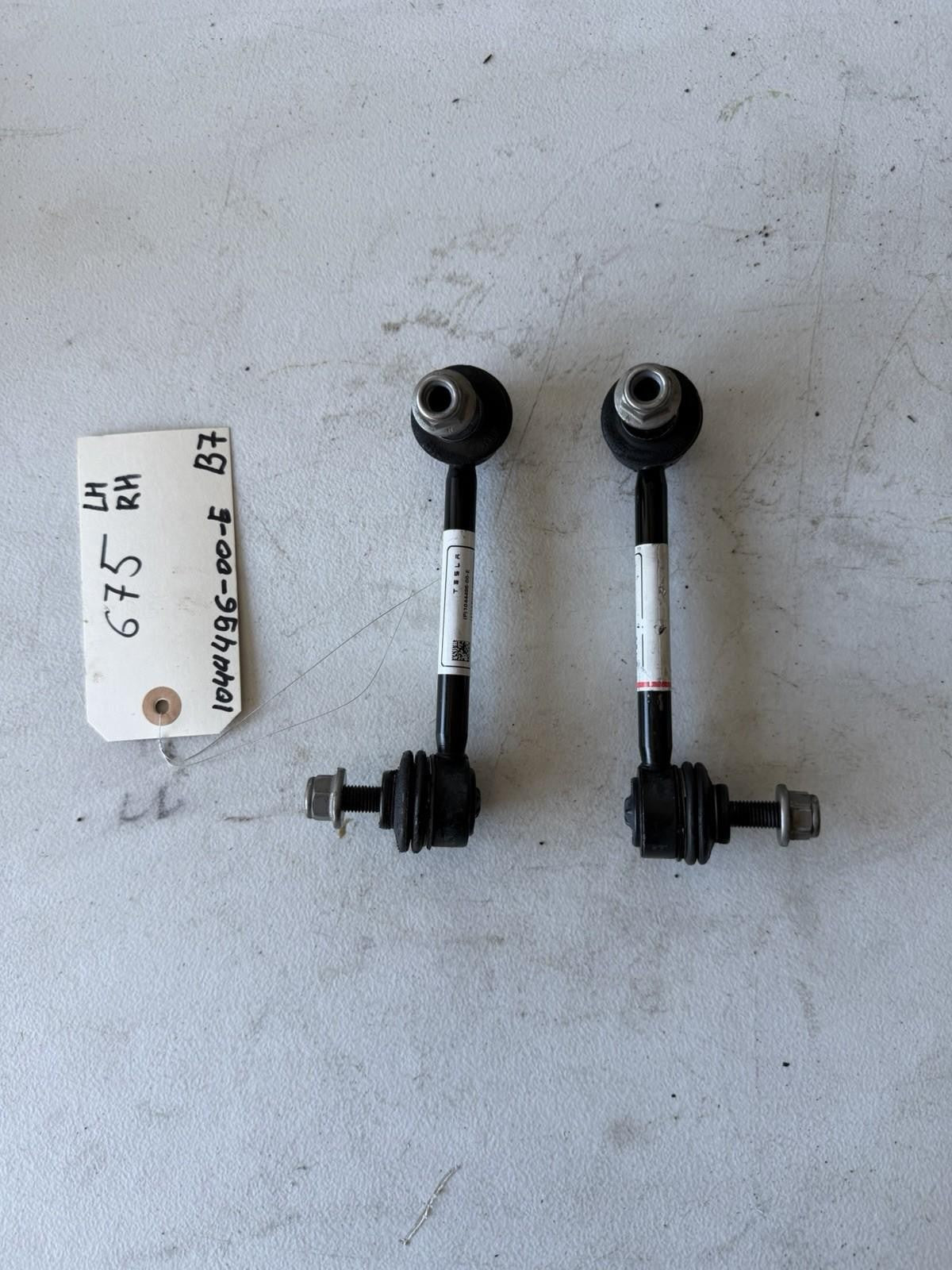 ♦️17–23 TESLA MODEL 3 REAR LH AND RH STABILIZER SWAY BAR LINK OEM, 1044496-00-E