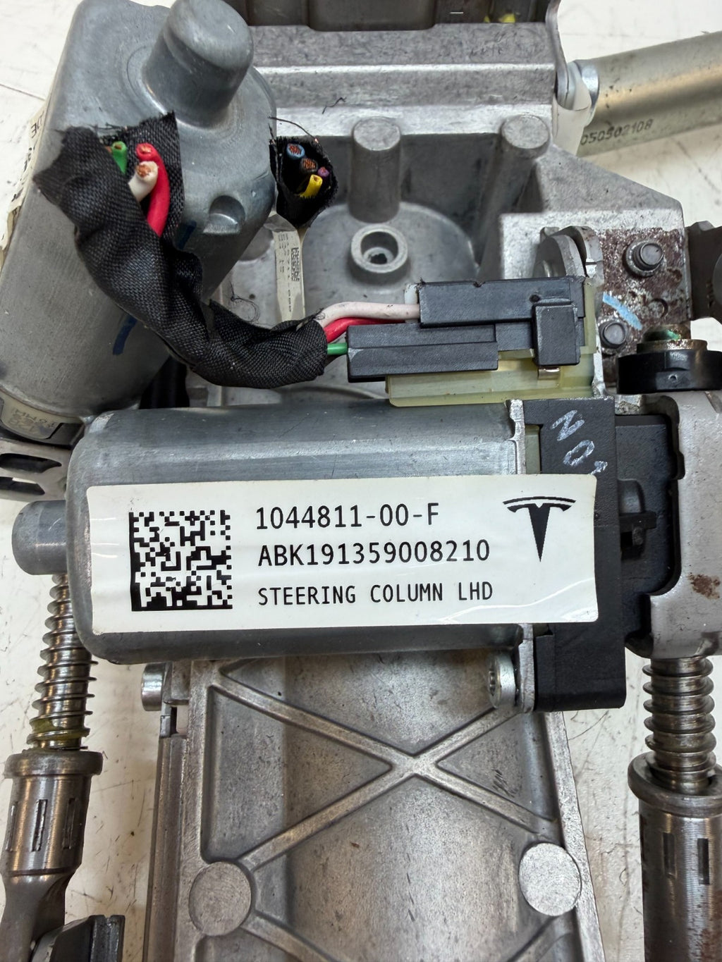 2017-2023 Tesla Model 3 Steering Column Intermediate Shaft 1044811-00-F