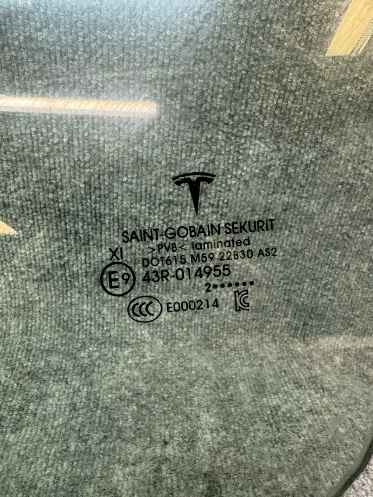 2021-2023 TESLA MODEL 3 DOOR GLASS LEFT DRIVER FRONT 43R-014955 OEM