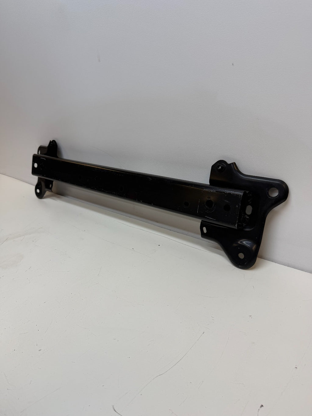 2020-2024 Model Y Front Shock Tower Brace Beam Bracket Support Bar 1075043-00-E