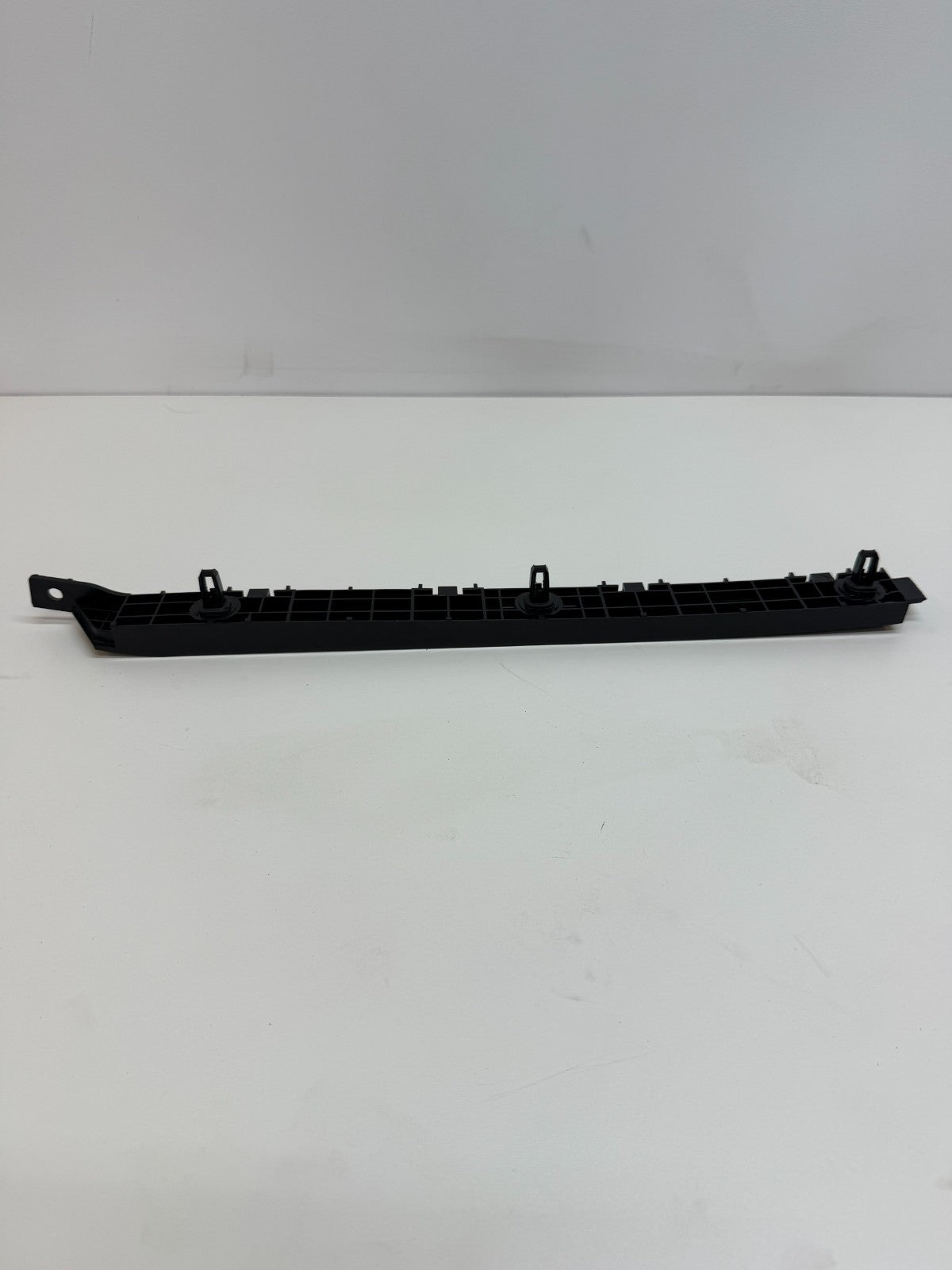 12-20 Model S Rear Right Passenger Side Bumper Support Bracket 1065459-00-B
