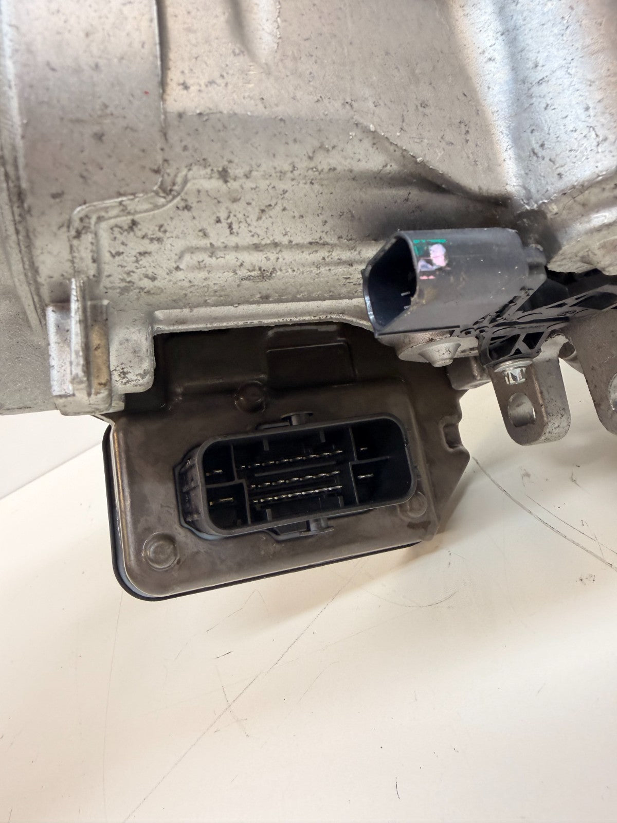 2012-2019 Tesla Model S X Ibooster Autopilot Brake Booster 1037123-00-A