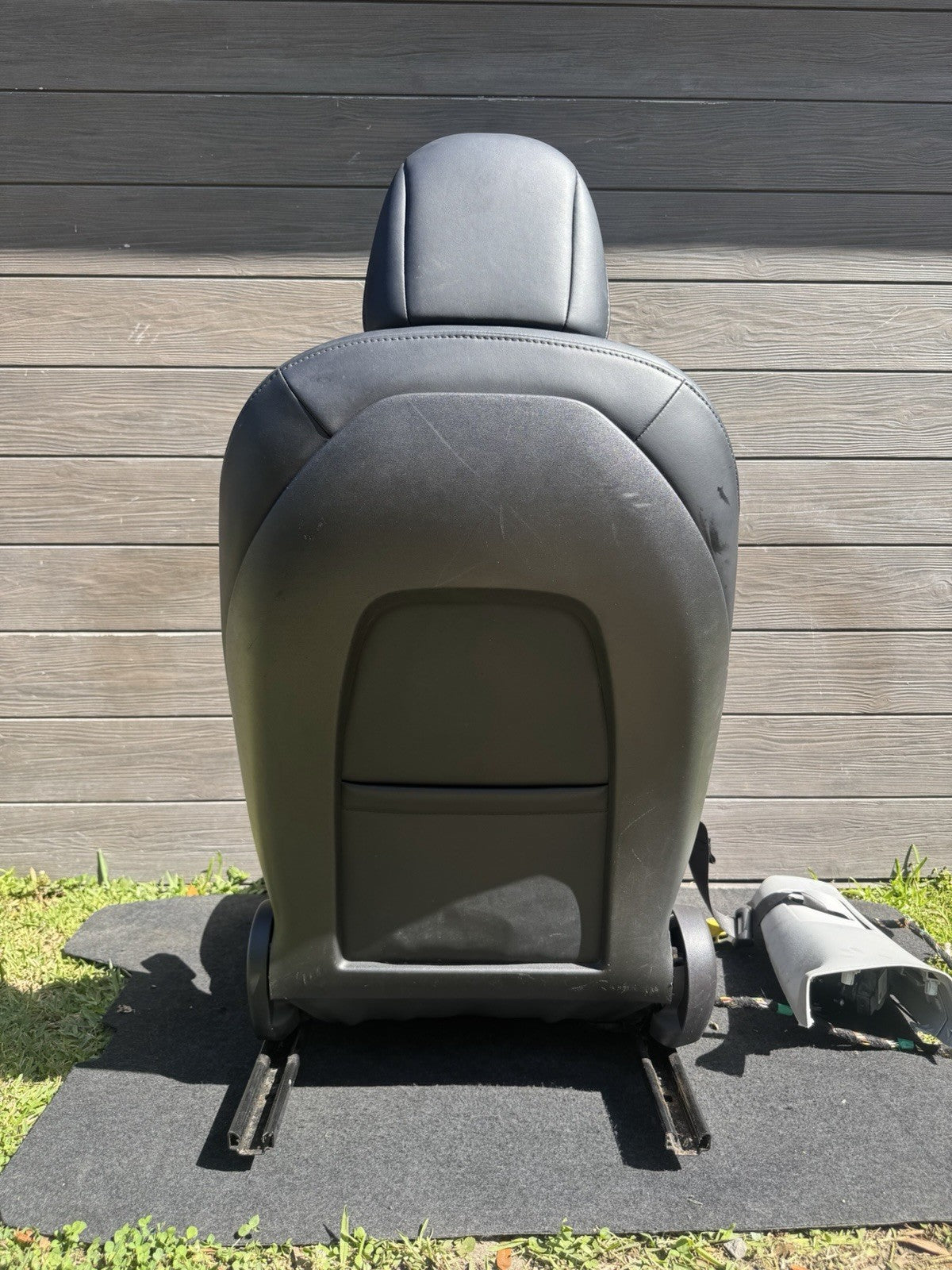17-20 TESLA MODEL 3-Y Front Passenger Right Side Seat Assembly Black OEM