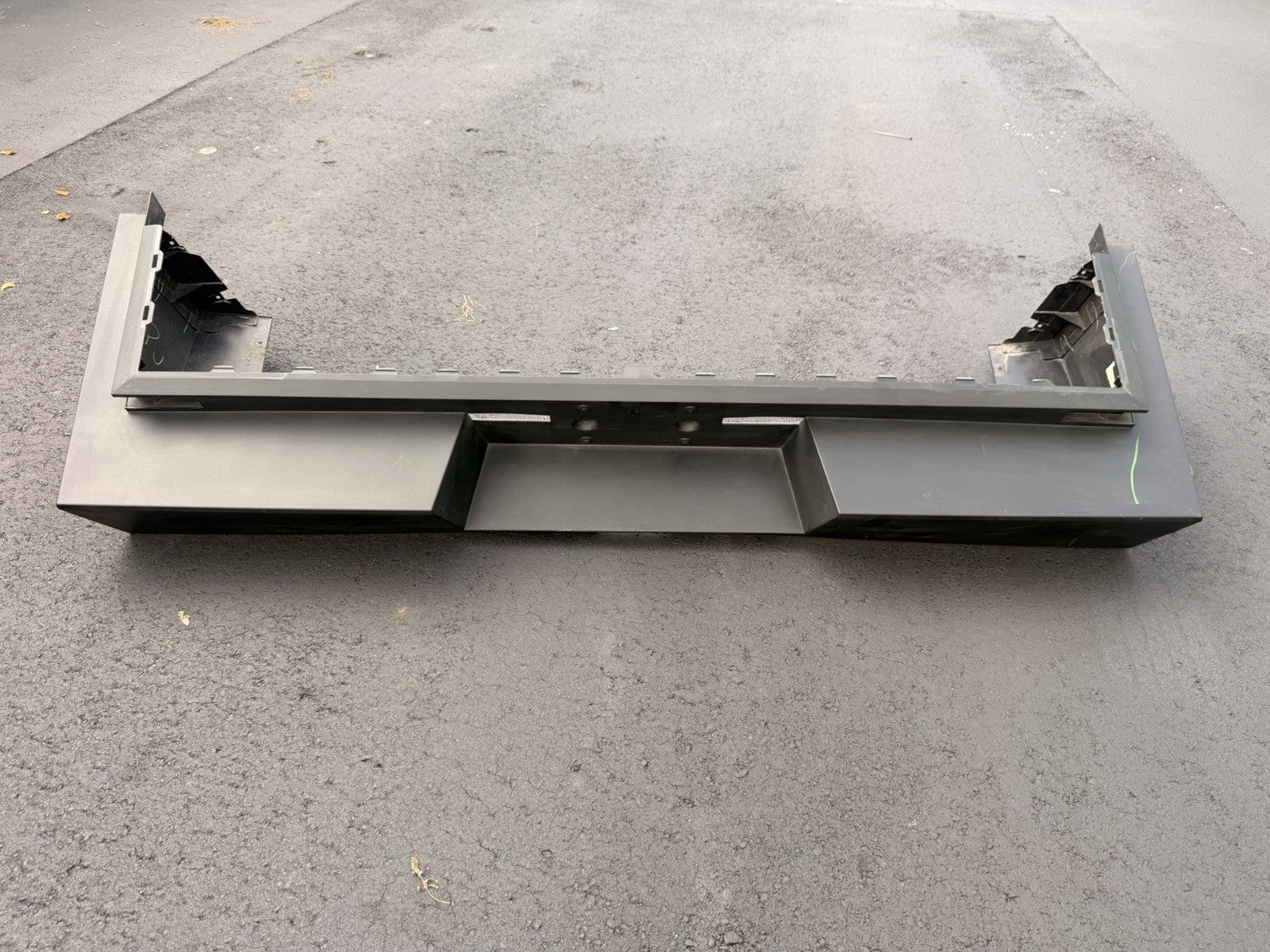 2024 2025 24 25 Tesla Cybertruck Rear Bumper Cover OEM  1896361-00-E