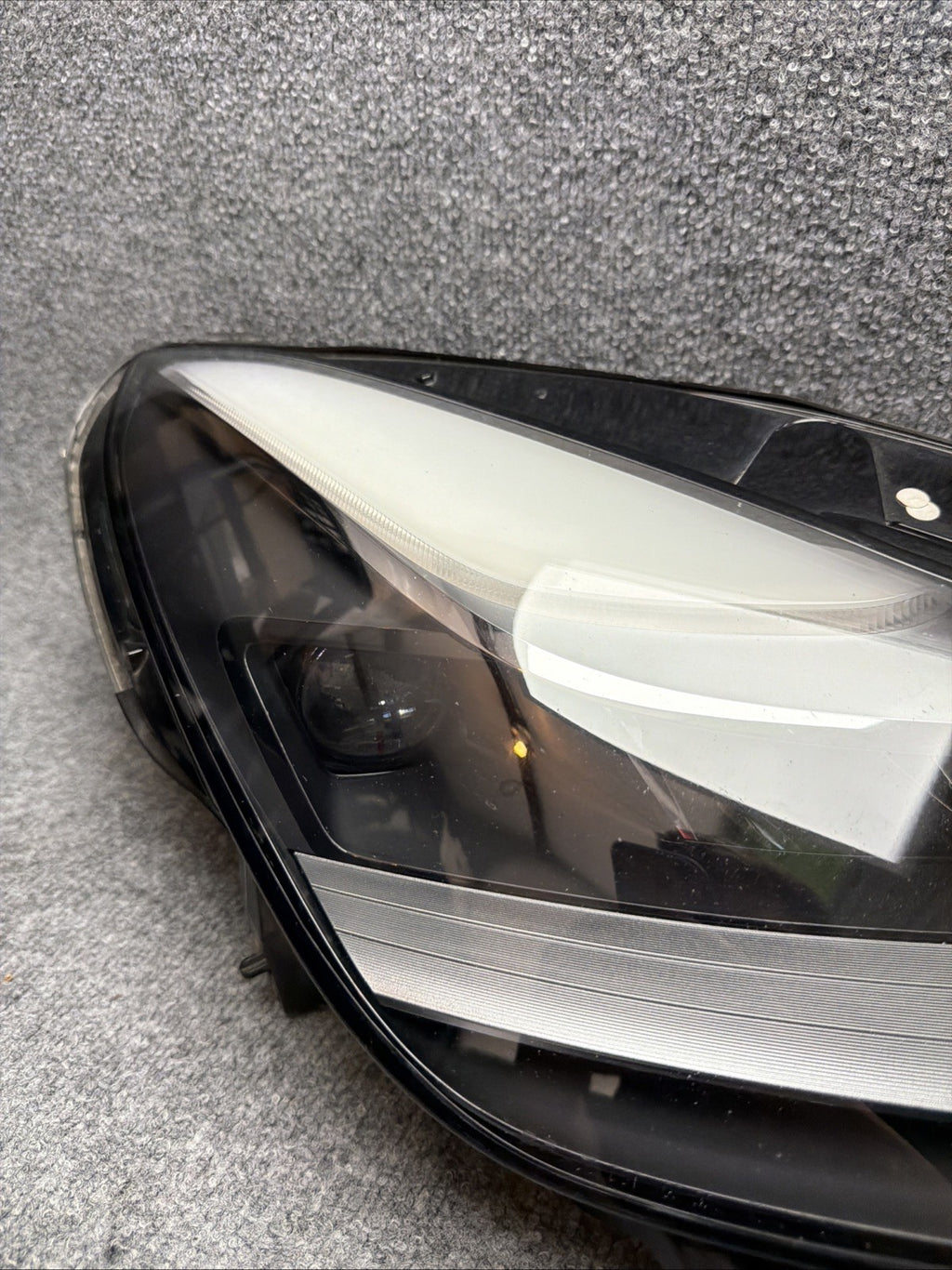 ♦️20-24 TESLA MODEL 3-Y HEADLIGHT LEFT DRIVER LED 1514952-00-C OEM