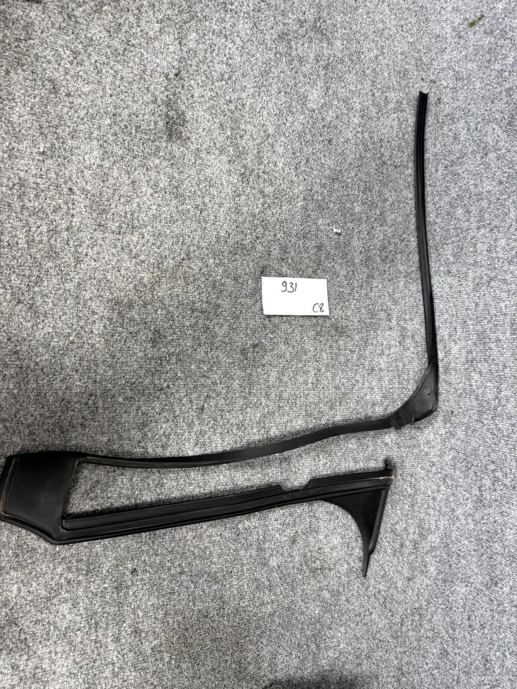 2016-2023 Tesla Model X Right Side B Pillar WeatherStrip Seal OEM, 1032152-00-C