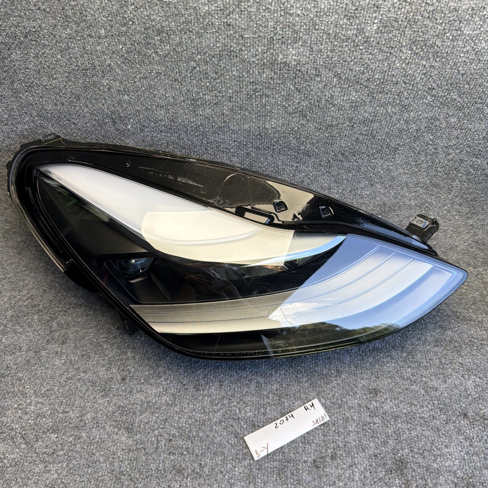 21-23 Tesla Model 3 Front Right Headlight Projector Headlamp RH 1514953-00-E