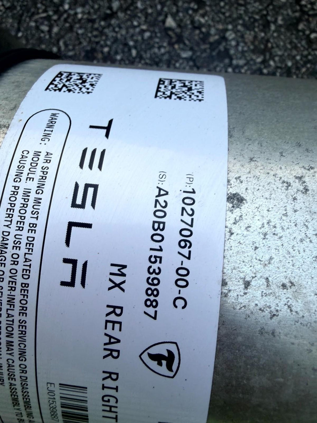 ♦️2016-2020 TESLA MODEL X REAR RIGHT AIR SHOCK STRUT ABSORBER OEM, 1027067-00-C
