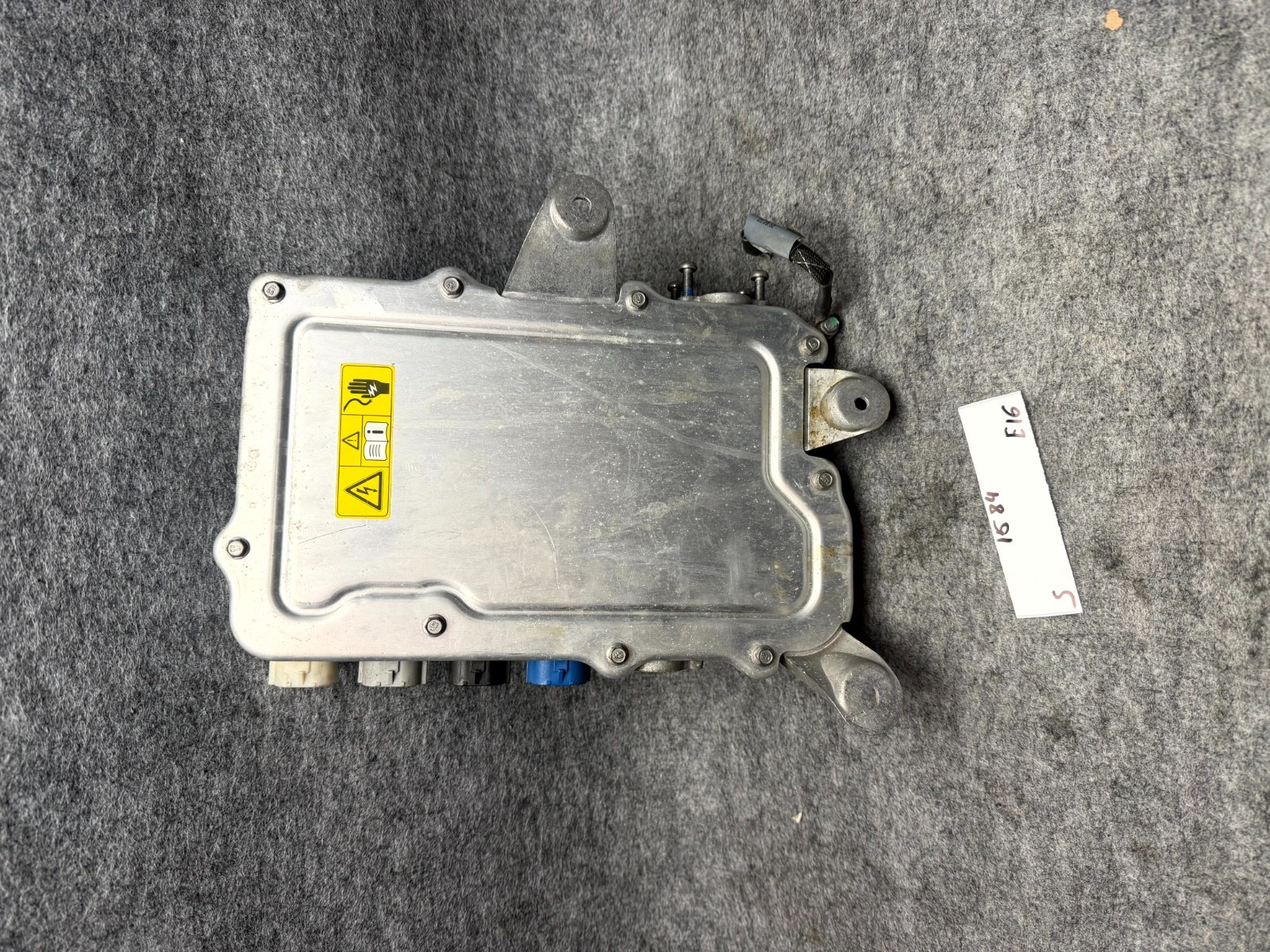 ♦️2016 - 2020 TESLA MODEL S FRONT HIGH VOLTAGE JUNCTION BOX OEM, 1059891-00-C