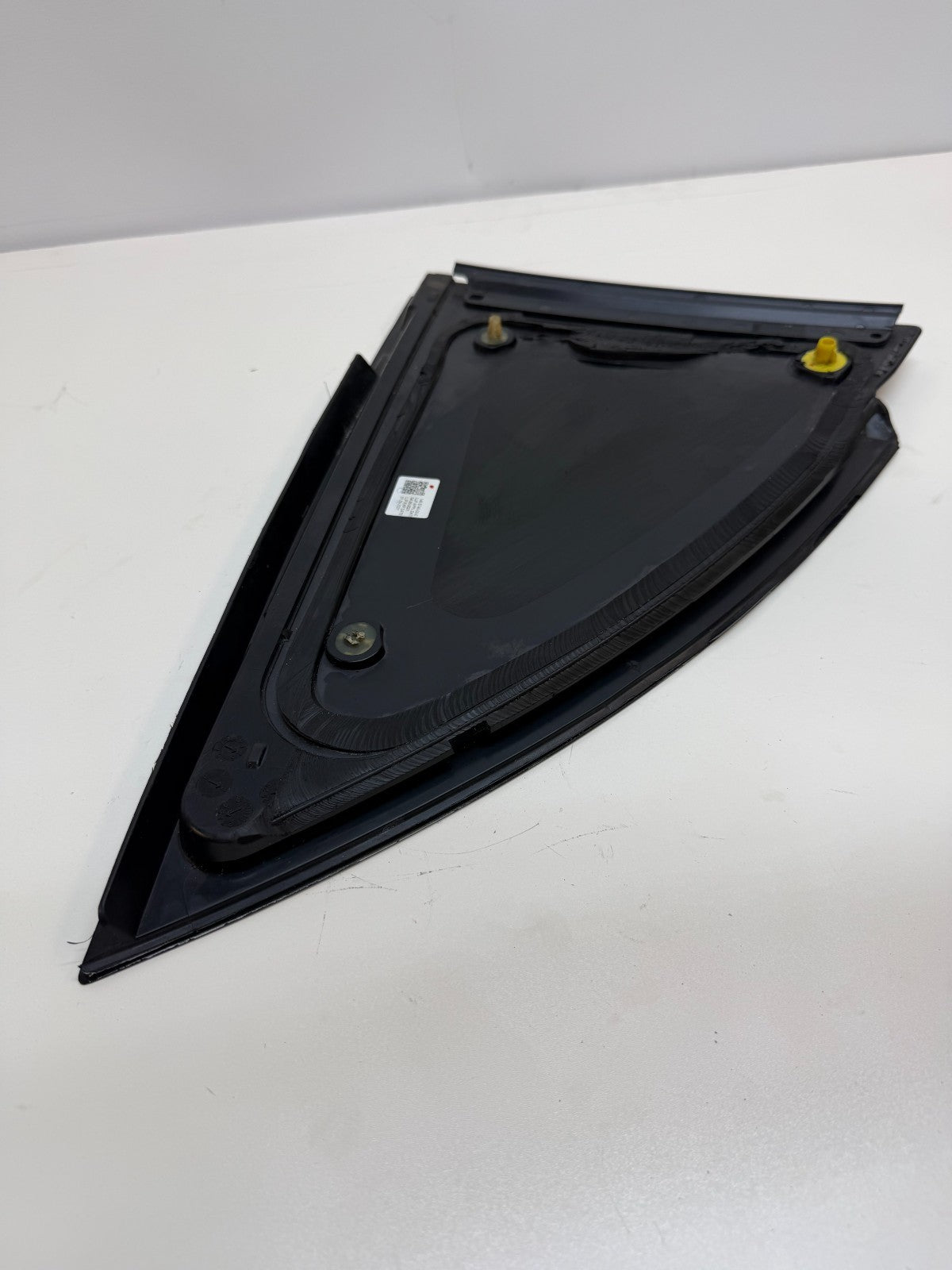 2020-2024 Tesla Model Y Rear Side Quarter QTR Window Glass Left 1495740-00-E