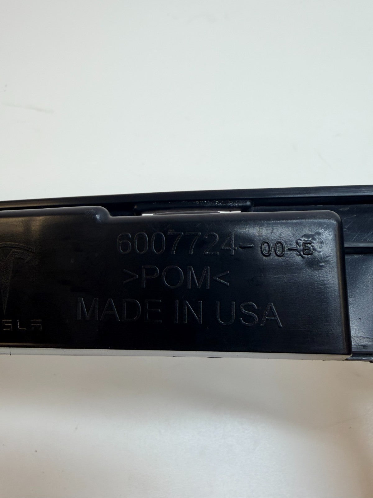 2012-2022 Tesla Model S Rear Bumper Center Support Bracket 6007724-00-E