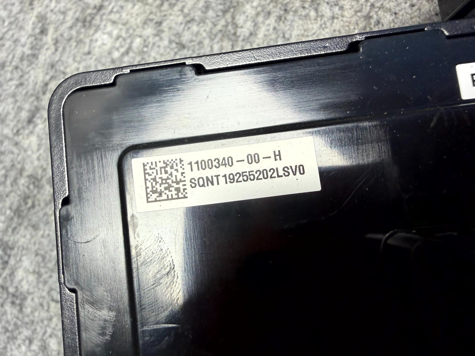 ♦️17-23 TESLA MODEL 3 RIGHT LOW VOLTAGE CONTROLLER MODULE UNIT OEM, 1100340-00-H