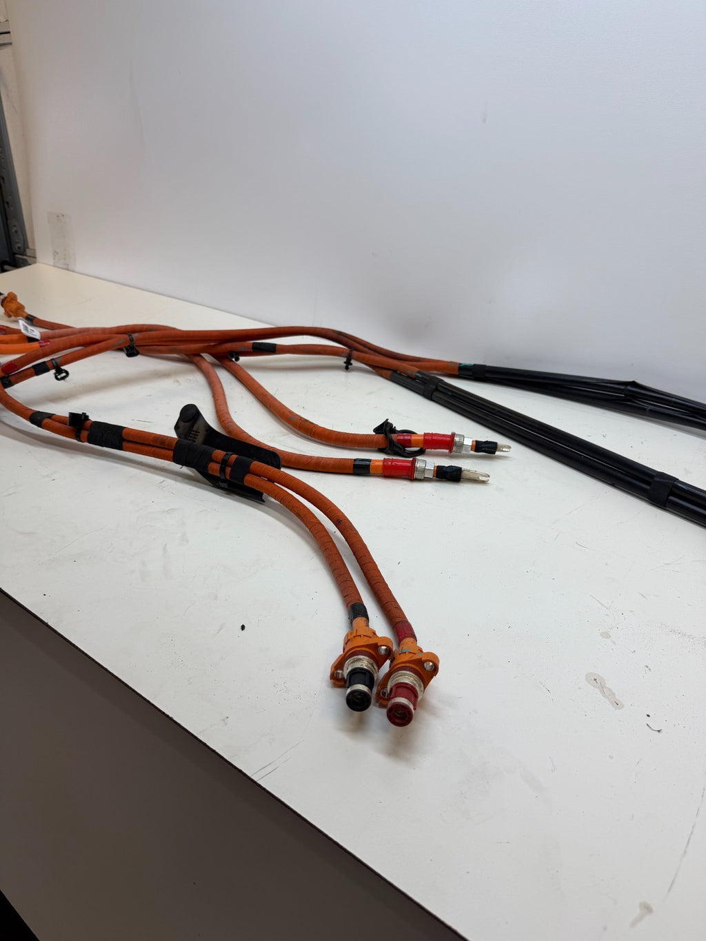 2016-2021 TESLA MODEL S BATTERY SPLITTER CABLE WIRE HARNESS 1055868-10-D