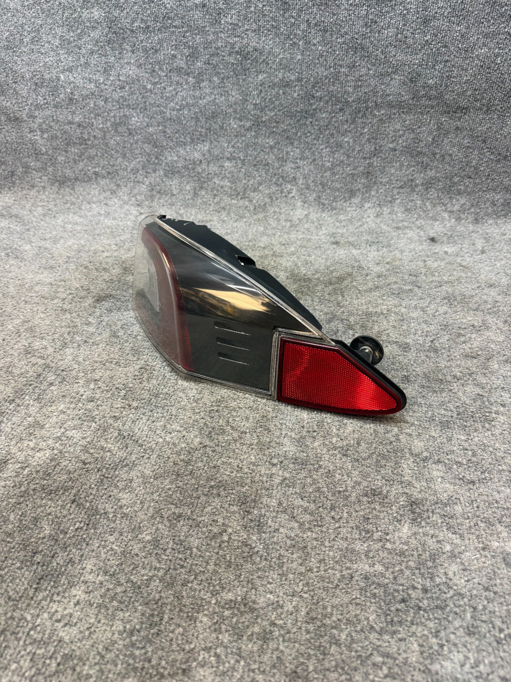 2012-2020 Tesla Model S Right Tail Light Lamp Complete Assembly