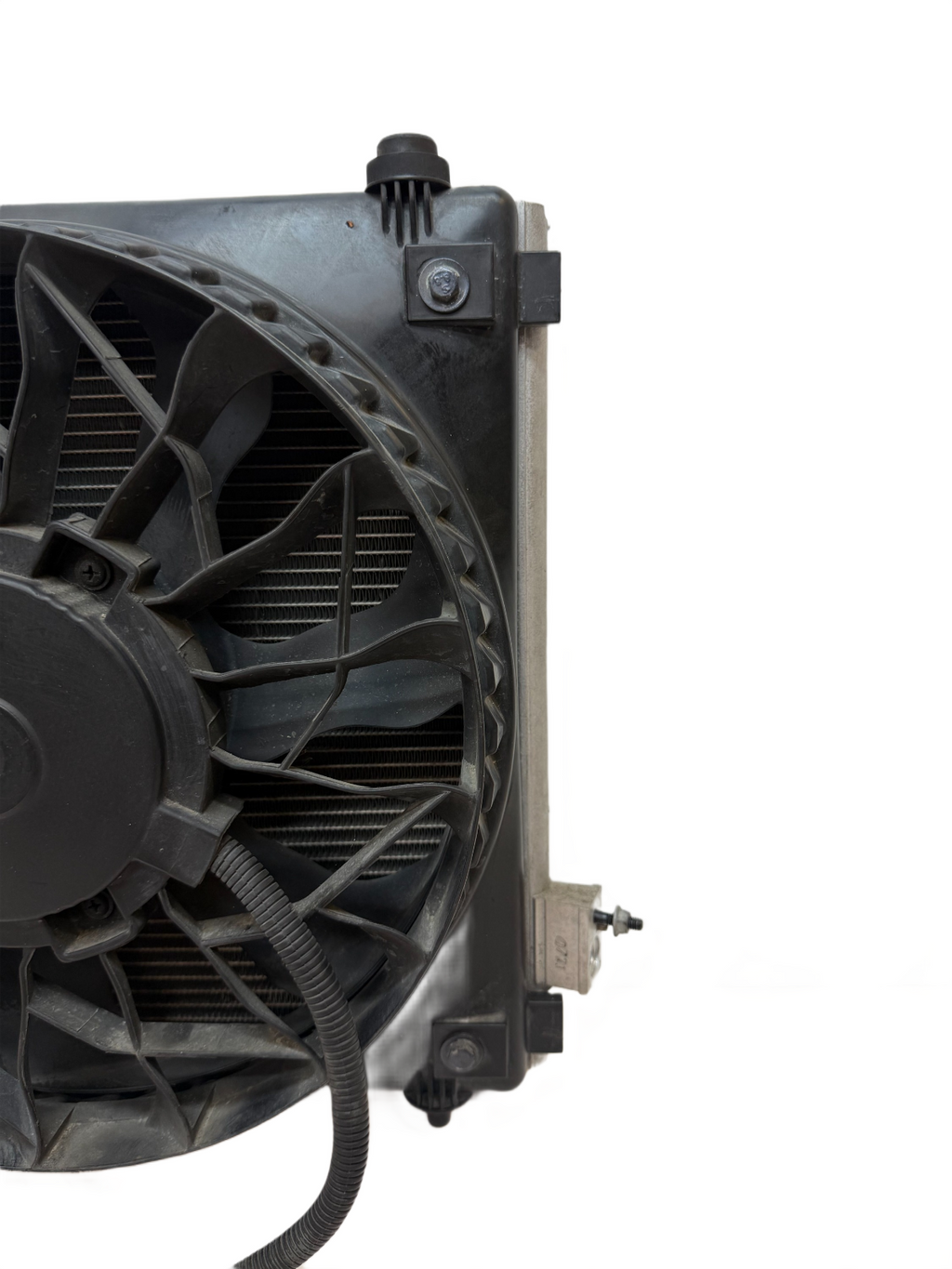 2012-2020 TESLA MODEL S LEFT COOLING FAN SHROUD W/ CONDENCER 6007352-00-F