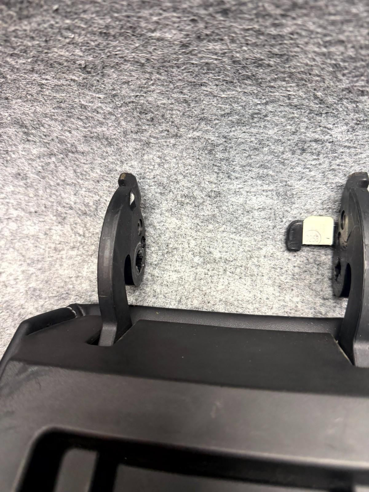 ♦️2017 - 2023 TESLA MODEL 3 CENTER CONSOLE ARMREST ARM REST LID OEM