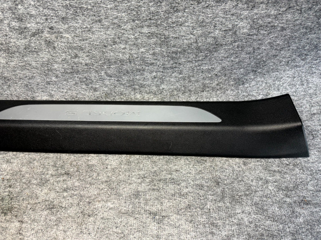 ♦️2012–2020 TESLA MODEL S FRONT RIGHT A-PILLAR TRIM COVER PANEL OEM 1007968-00-C